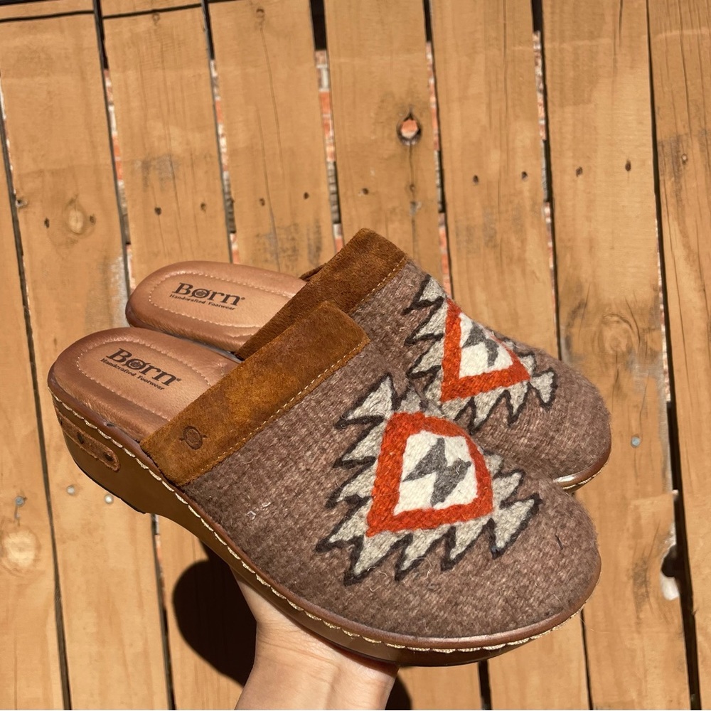Born clogs